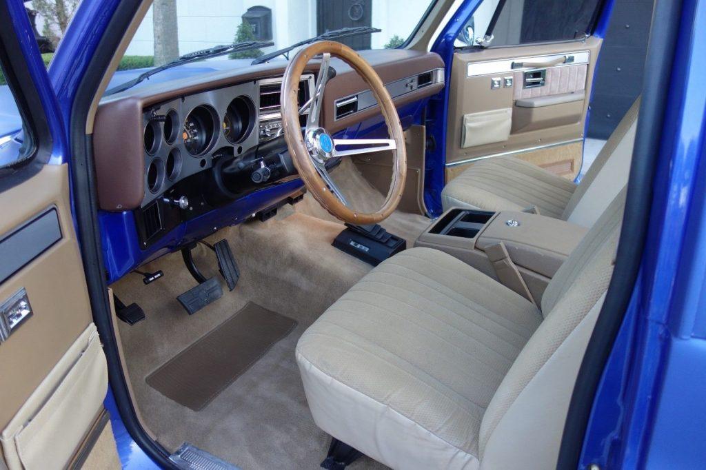 very nice 1985 Chevrolet Blazer K5 offroad restored