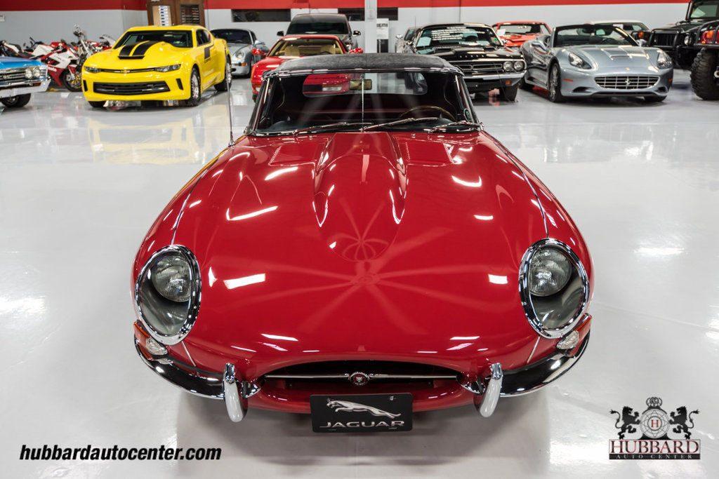 AMAZING 1964 Jaguar E Type