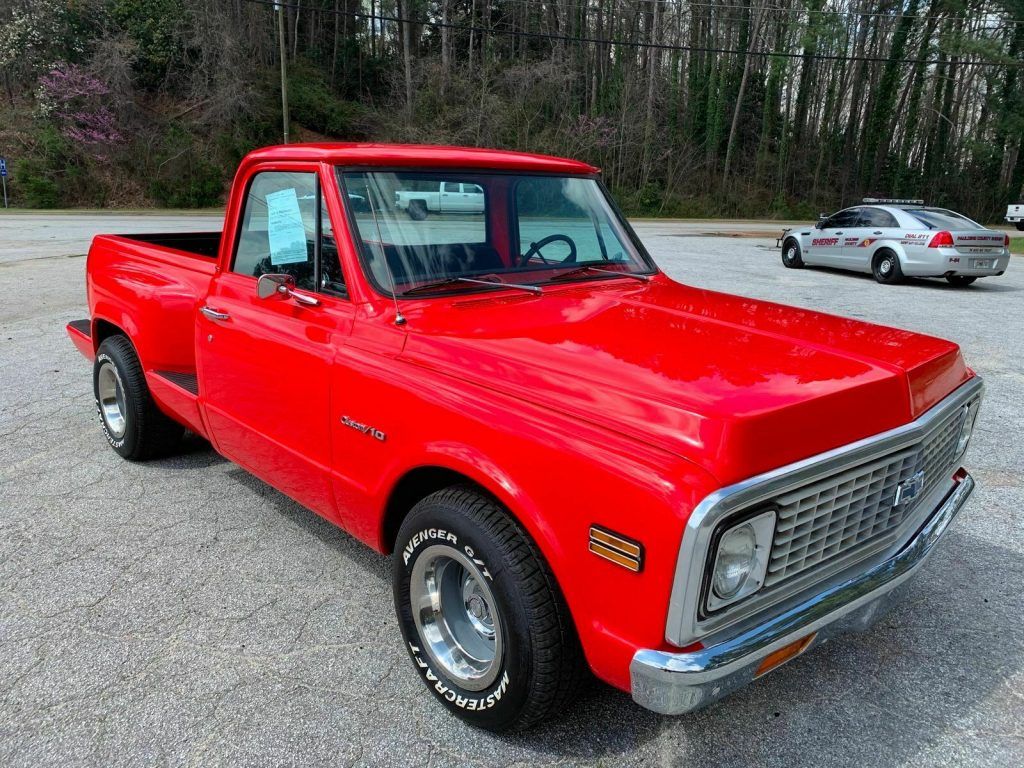 1972 Chevrolet C-10 pick up truck with 454 automatic