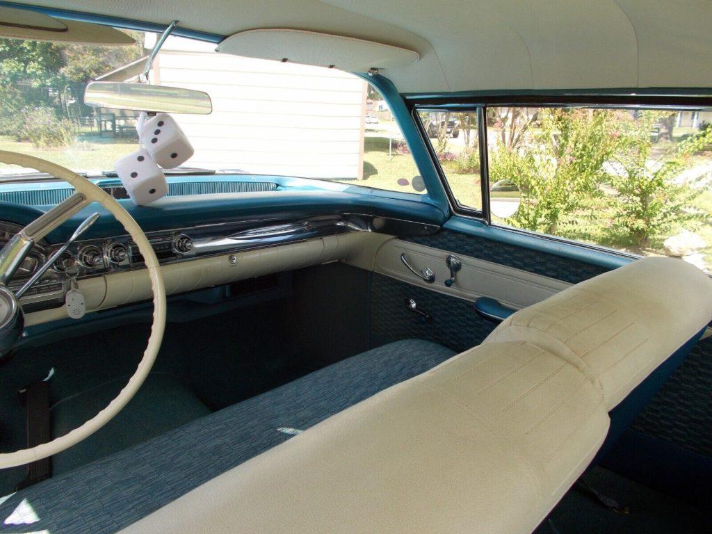 1958 Oldsmobile 88 Crome