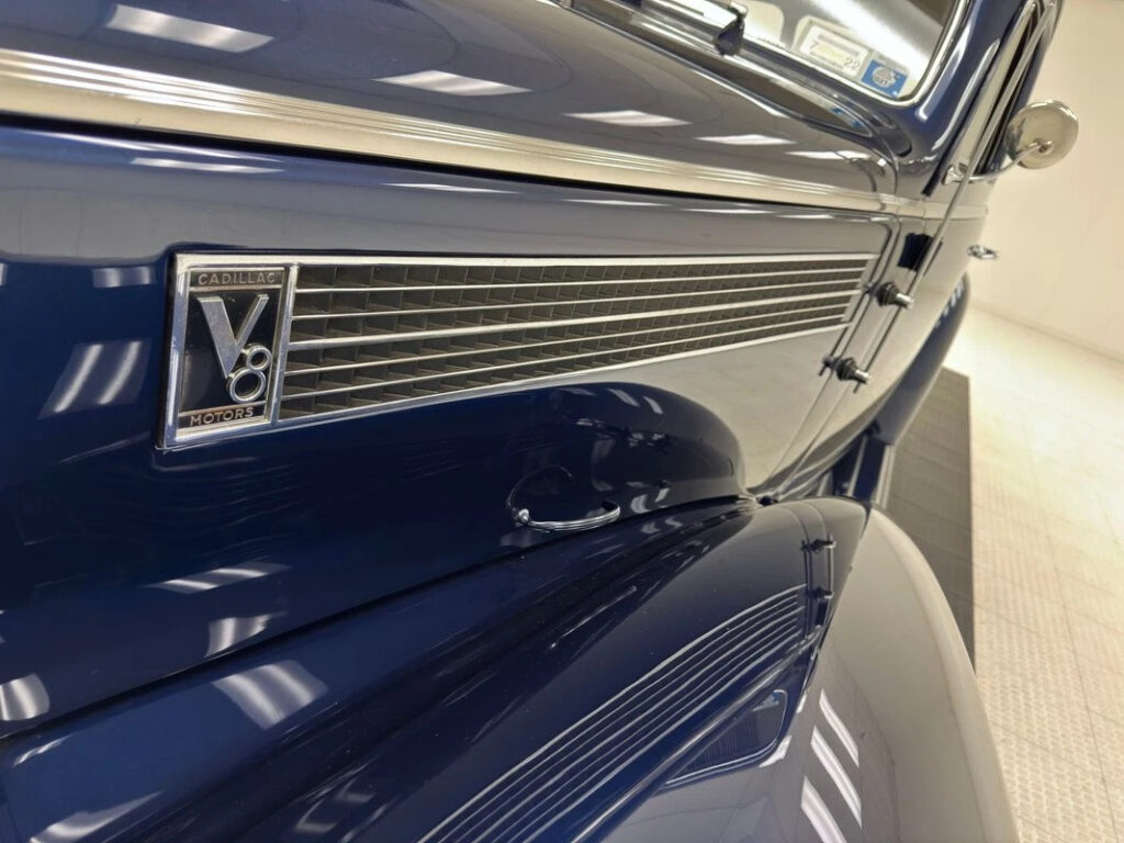 1937 Cadillac Series 60 Sport Coupe