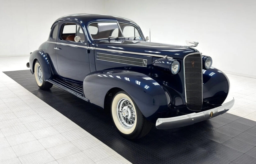 1937 Cadillac Series 60 Sport Coupe