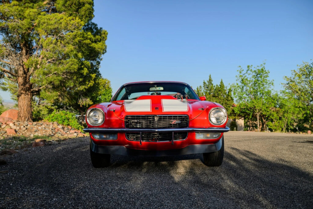 1971 Chevrolet Camaro Z28 Coupe! Brand New 427ci SBC! Fully Restored! Vi